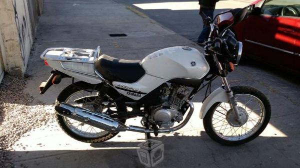 Motocicleta yamaha ybr 125cc -15