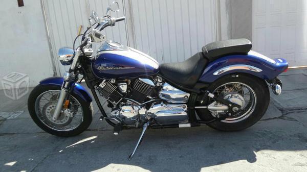 Yamaha V star custom 1100cc excelente -08