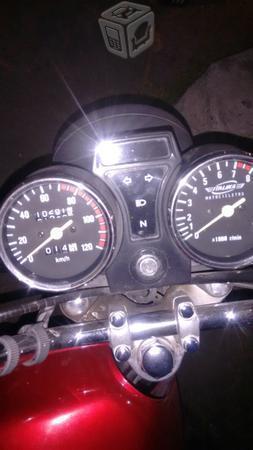 Excelente motocicleta -13