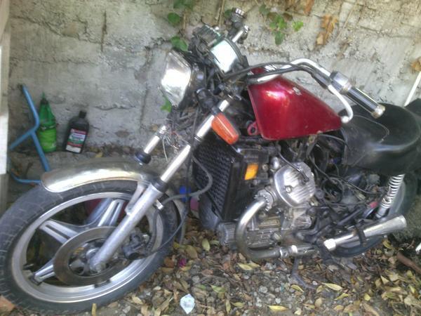 Honda Shopper Motor 650 -78