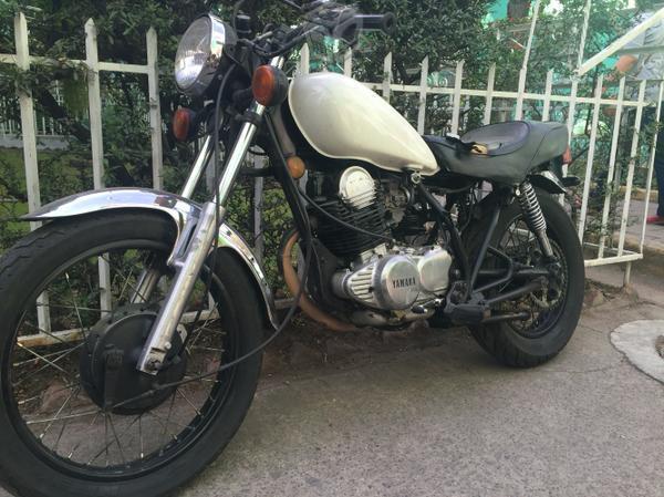 C/v Yamaha se 250 café racer -04