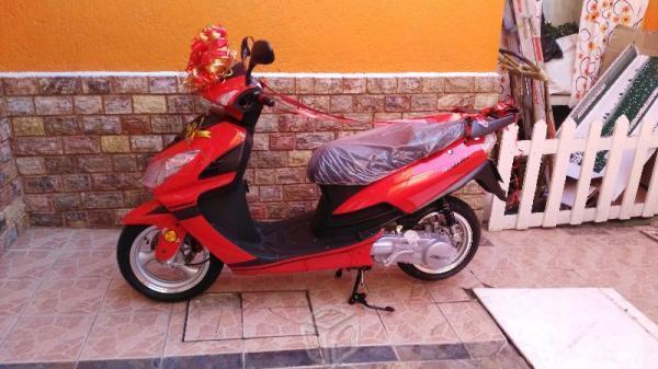 Moto italika okm ds150 motoneta nueva atratar -15