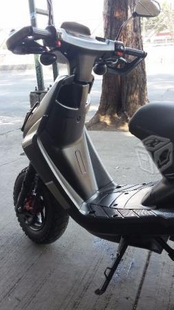 Motoneta ws 150 casi nueva poco km -14