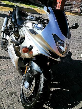 Yamaha Thundercat 600 -04