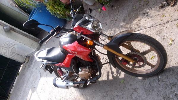 Motocicleta vento V/C -16