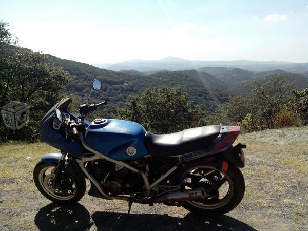 Motocicleta -84