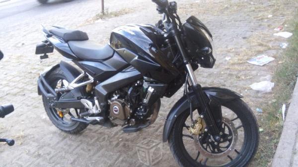 pulsar ns200 excelente -15