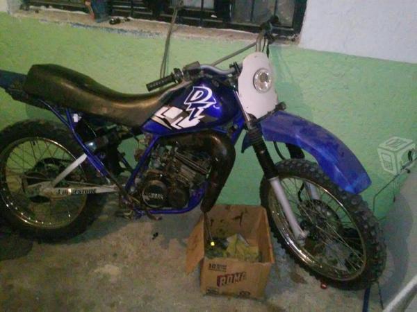 Yamaha dt 175 -02