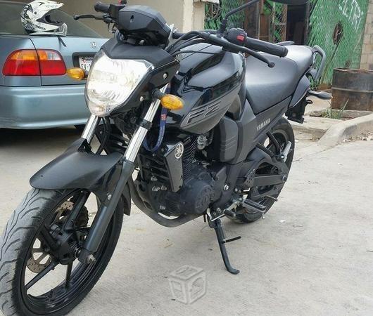Moto Yamaha Fz 150cc -14