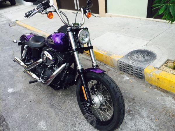 Harley Davidson DYNA Street Bob morado Hard Candy -14