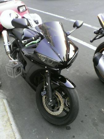 Yamaha r6 impecable v/c -04