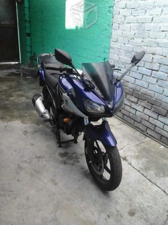 Yamaha fazer asegurada -14