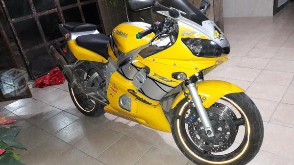 Yamaha R6 Buenas condiciones -02