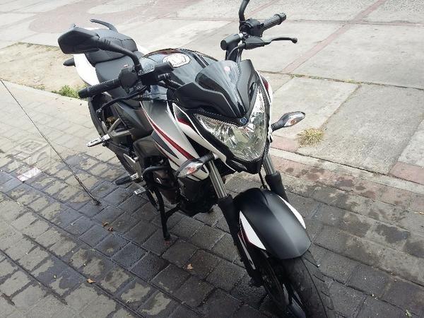 Pulsar ns200 blanca original impecable -15