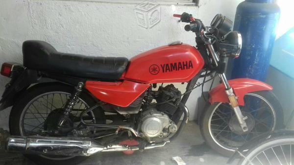 Yamaha YBR -06