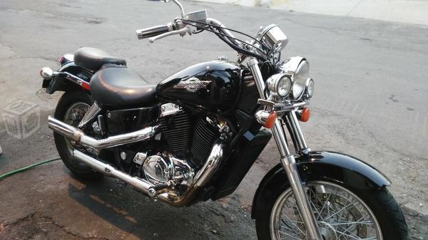 Preciosa moto american clásico 1100 -97