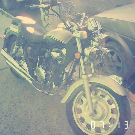 Moto vento rebellion 150 c.c