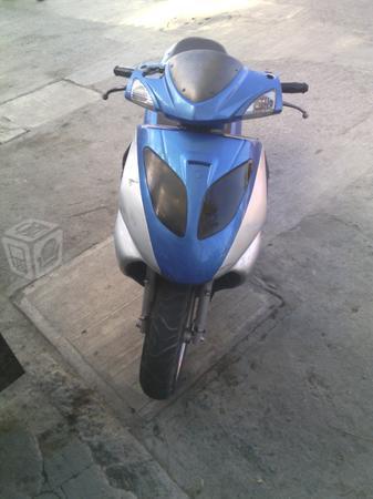 Motoneta italika DS 150cc -11