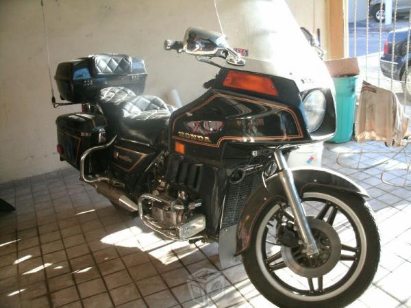 Honda goldwing 1100 -81