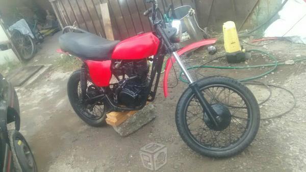 Honda 125 jalando al 100 -07