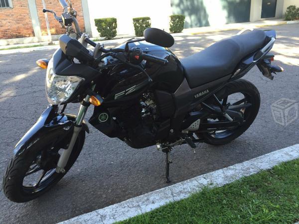 Moto Yamaha FZ16 semi nueva -12