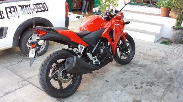 Honda cbr 250 -14