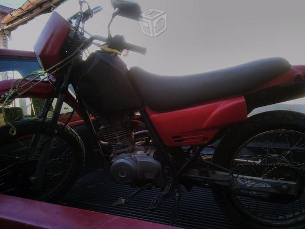 Honda xlr125