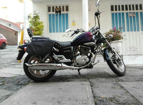 Suzuki gz 150