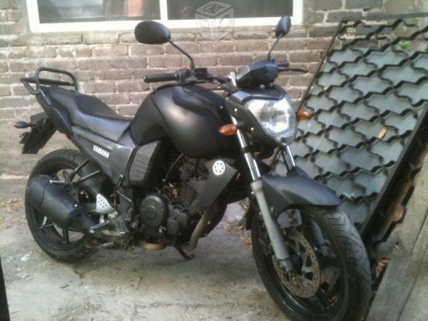 Yamaha fz 16 en muy buen estado -11