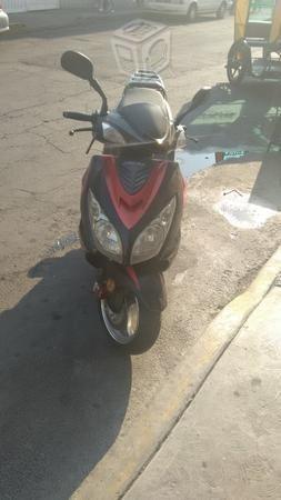 Vendo moto italika -14