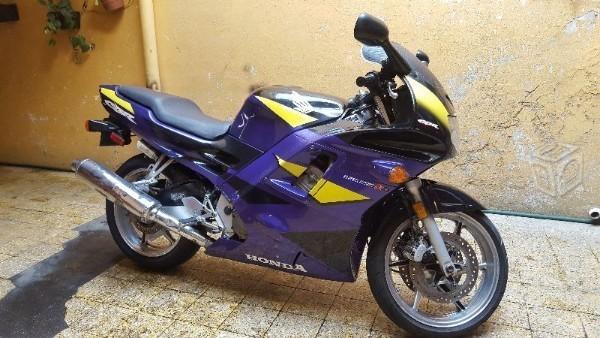 Excelente cbr f2 original conservada -94