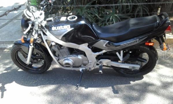 Moto suzuki mod gs500e -00