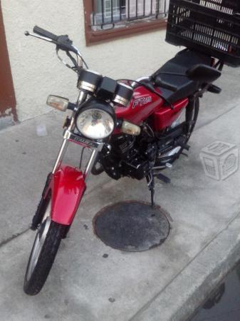 Italika 125 cc candy aple -13