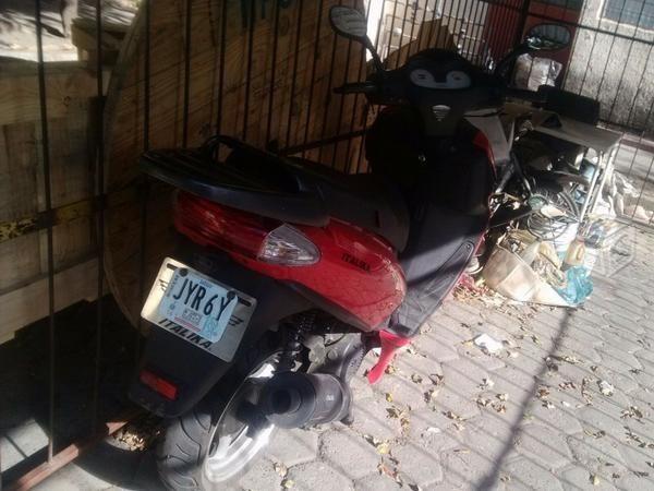 Moto italika 150cc