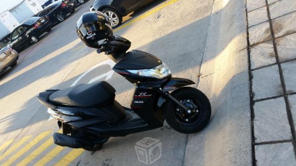 Scooter Yamaha Ray Z 1mil kms con casco nuevo -15