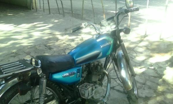 moto yamaha -97