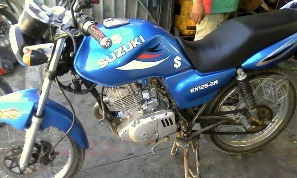 Aprobecha suzuki -08