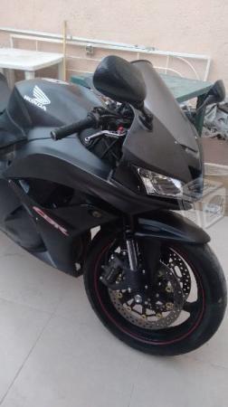 HONDA CBR 600cc GRIS MATE -11