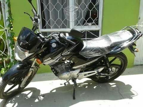 Vendo moto yamaha -14