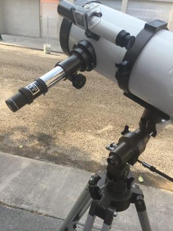 Busco: moto / neta a cambio x bici p/2 y telescopio
