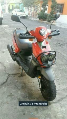 V/c moto italika -09