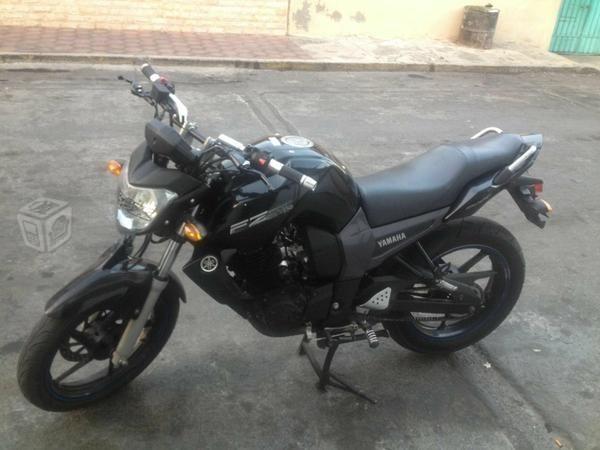 Yamaha FZ 150 -12