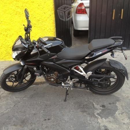 Pulsar 200 ns black 16 -16