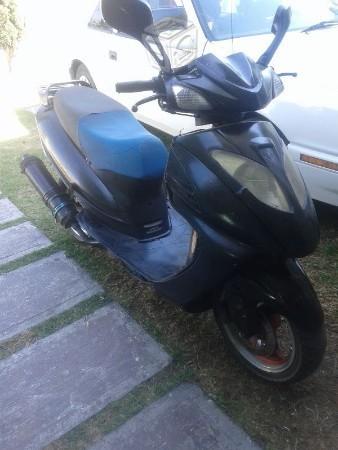 Motoneta italica 150cc -10