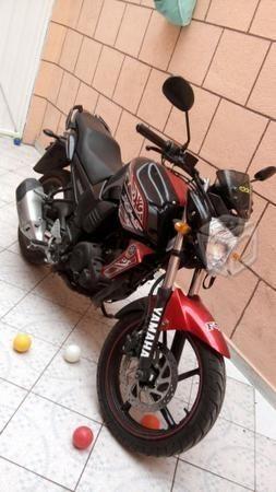 Yamaha fz16 versión S cc153