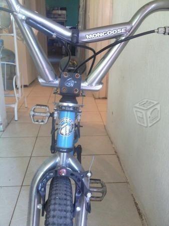 Bicicleta mongoose original buen precio atratar