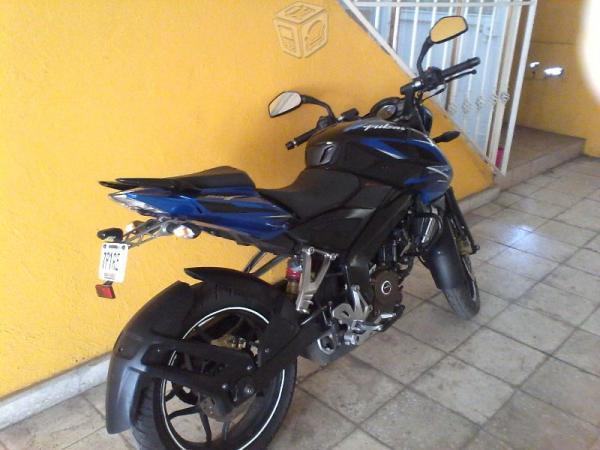 Pulsar 200 ns excelente estado negro/azul -14