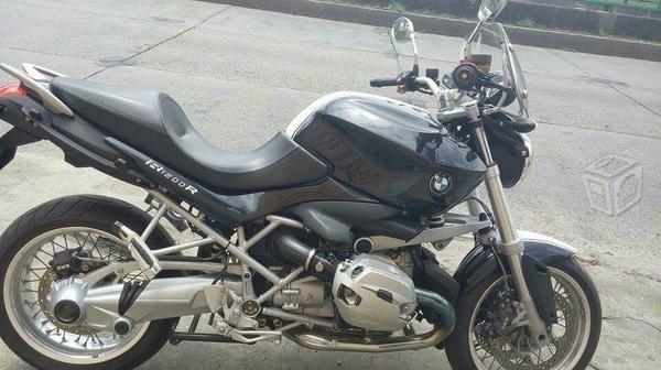 Moto BMW 1200 cc -12