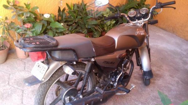 Moto italika ft125 -14