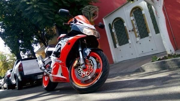 Cbr 929 rr en excelente estado -01